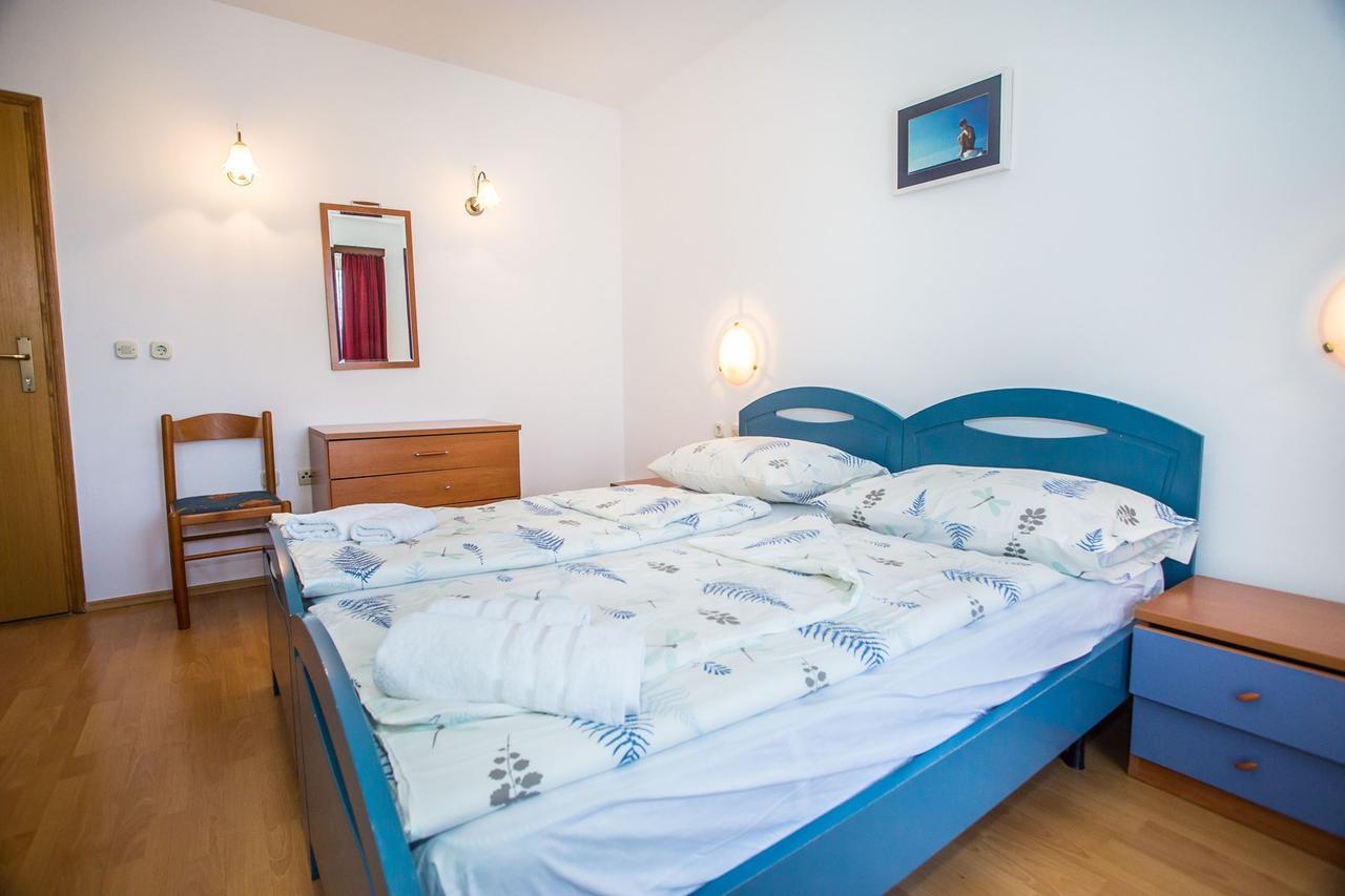 Stancija Lindi Porec Vrvari ภายนอก รูปภาพ