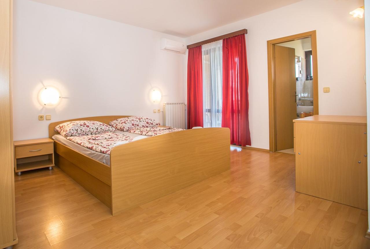 Stancija Lindi Porec Vrvari ภายนอก รูปภาพ