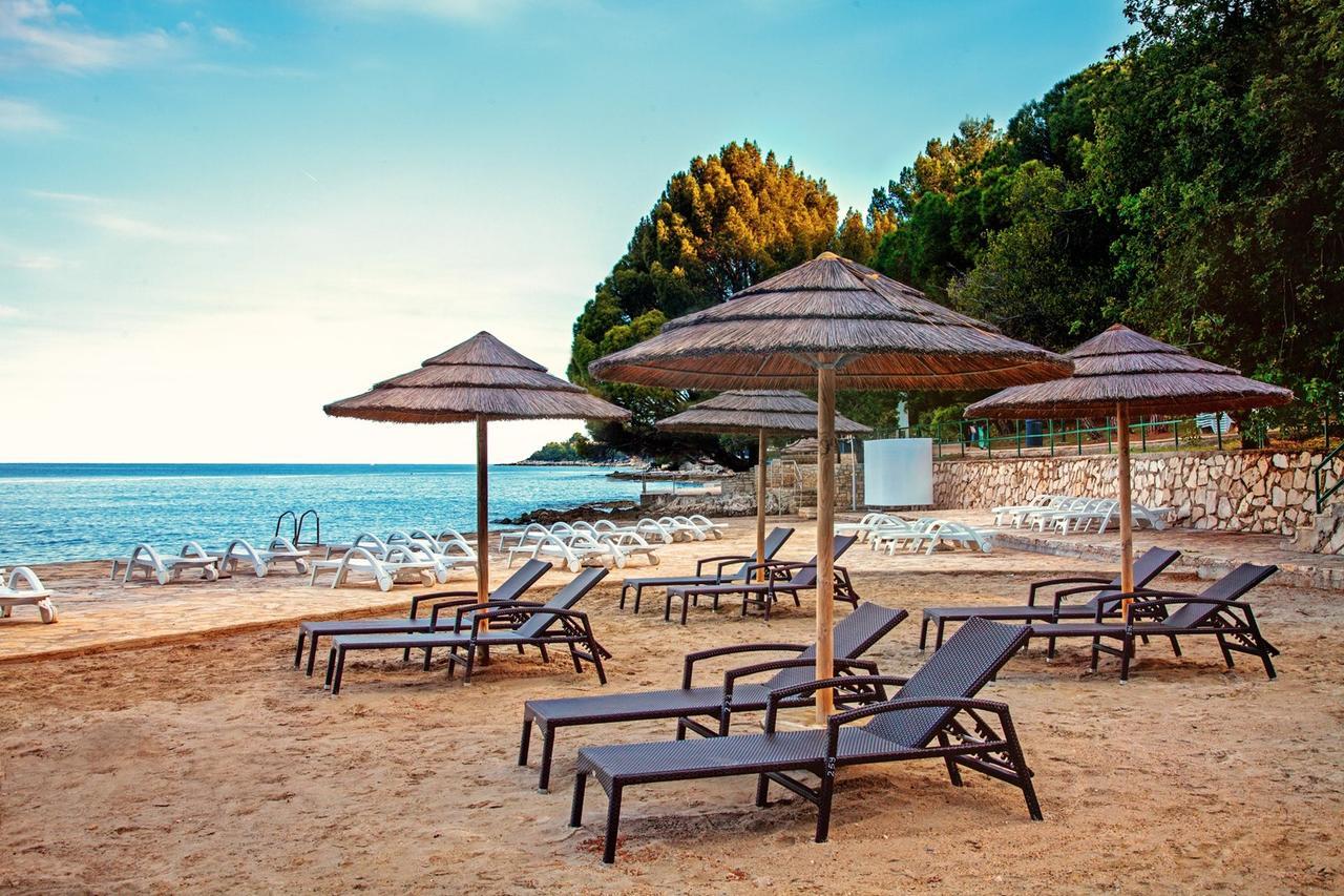 Stancija Lindi Porec Vrvari ภายนอก รูปภาพ